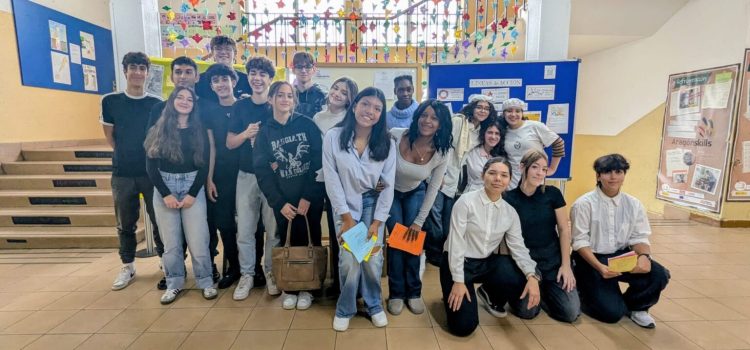 Presentación de Poesía para llevar en el IES Virgen del Pilar